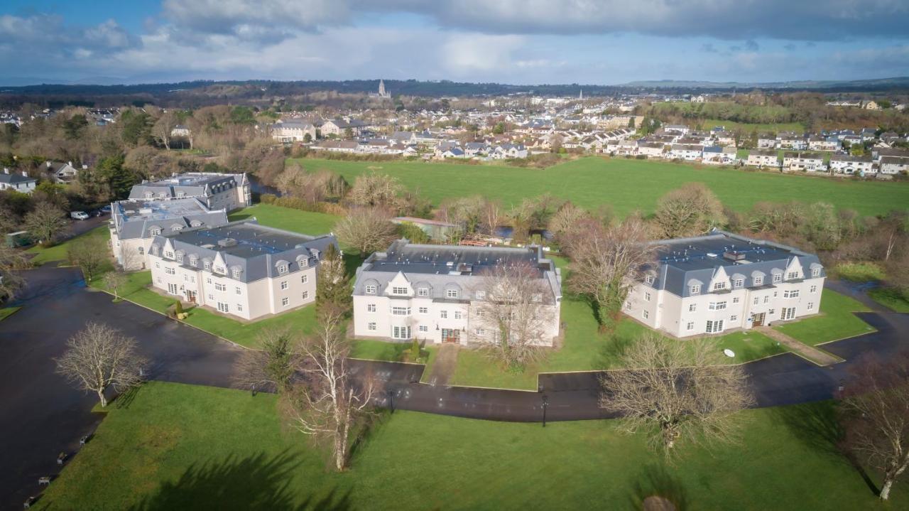 Gleneagle River Apartments Cill Airne Esterno foto