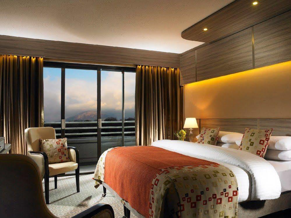 Gleneagle River Apartments Cill Airne Esterno foto